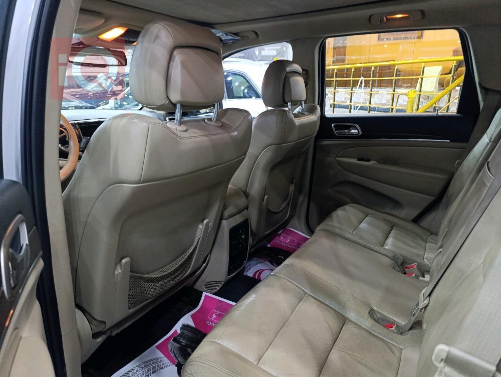 جيب جراند شيروكي